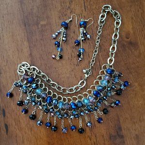 Statement Vintage Delicate Boho Unusual Blue Glass Beaded Bib Necklace Choker